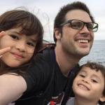 Freelance-journalist-Scott-McIntyre-with-his-two-children-in-Japan